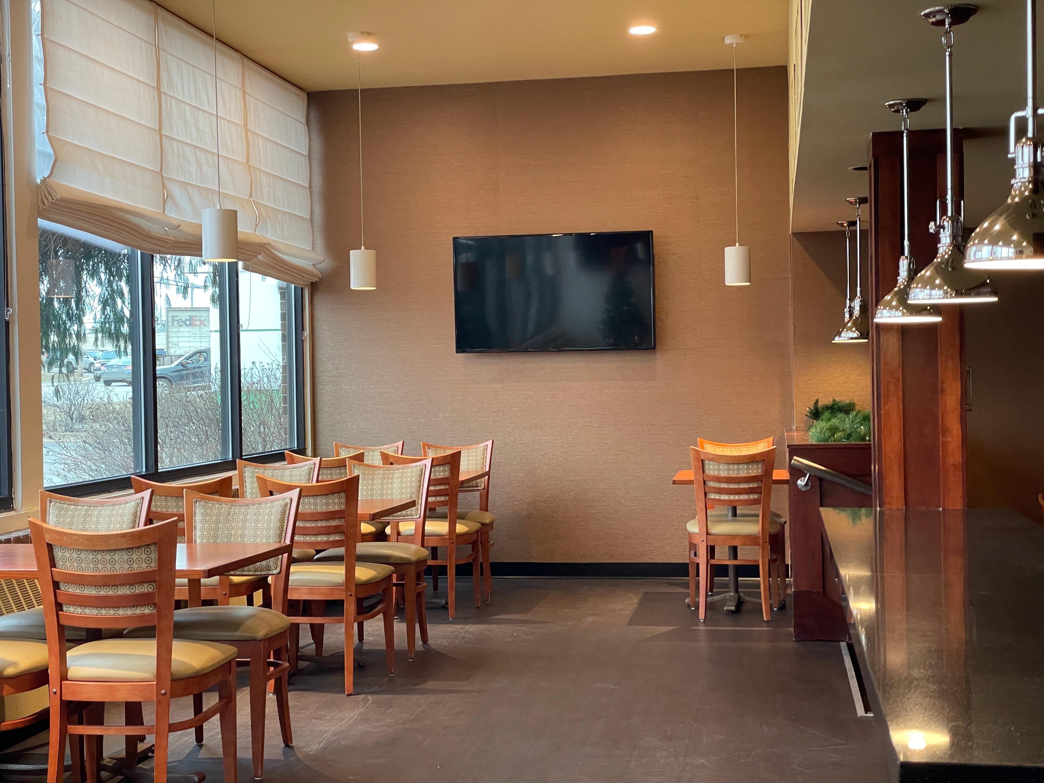 Holiday Inn Bangor By Ihg Exterior photo